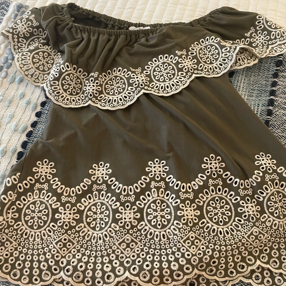 Boutique shirt
